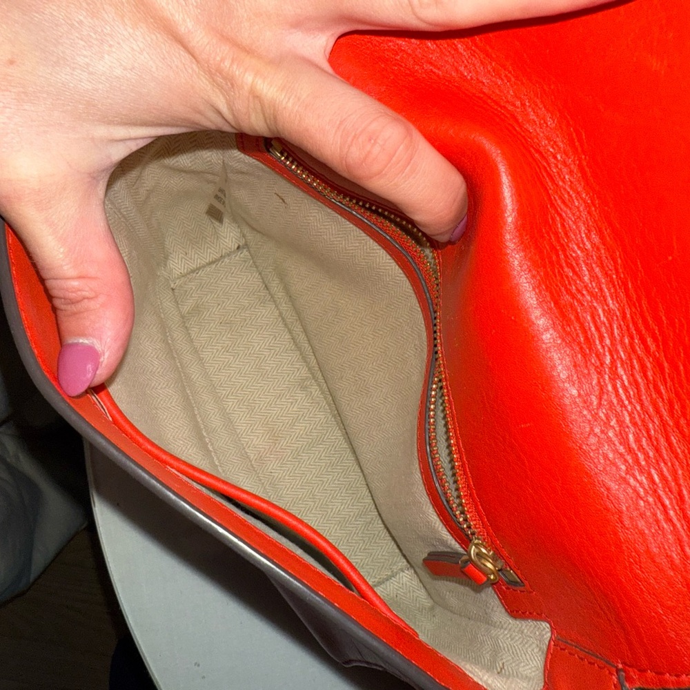 Tory Burch Miller Metal Crossbody Bag in Bright Samba - Picture 5 of 7